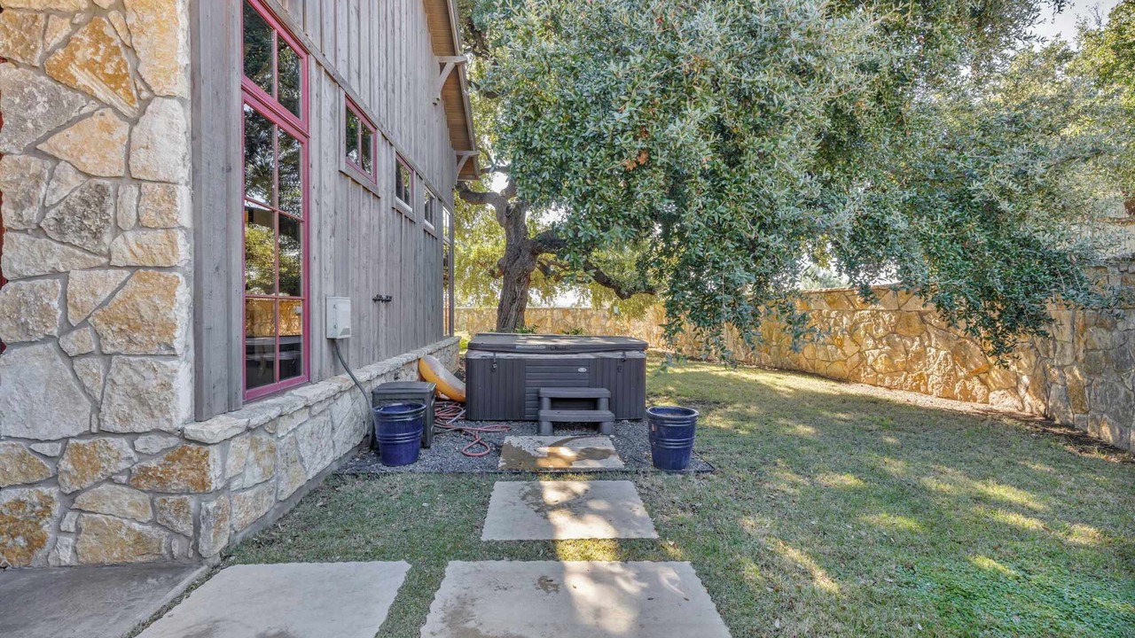 Photo of Others in Spicewood