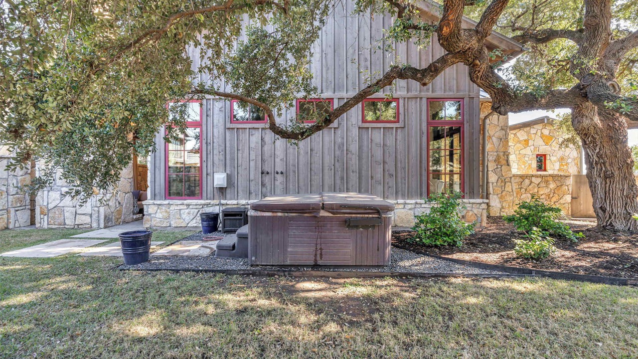 Photo of Others in Spicewood