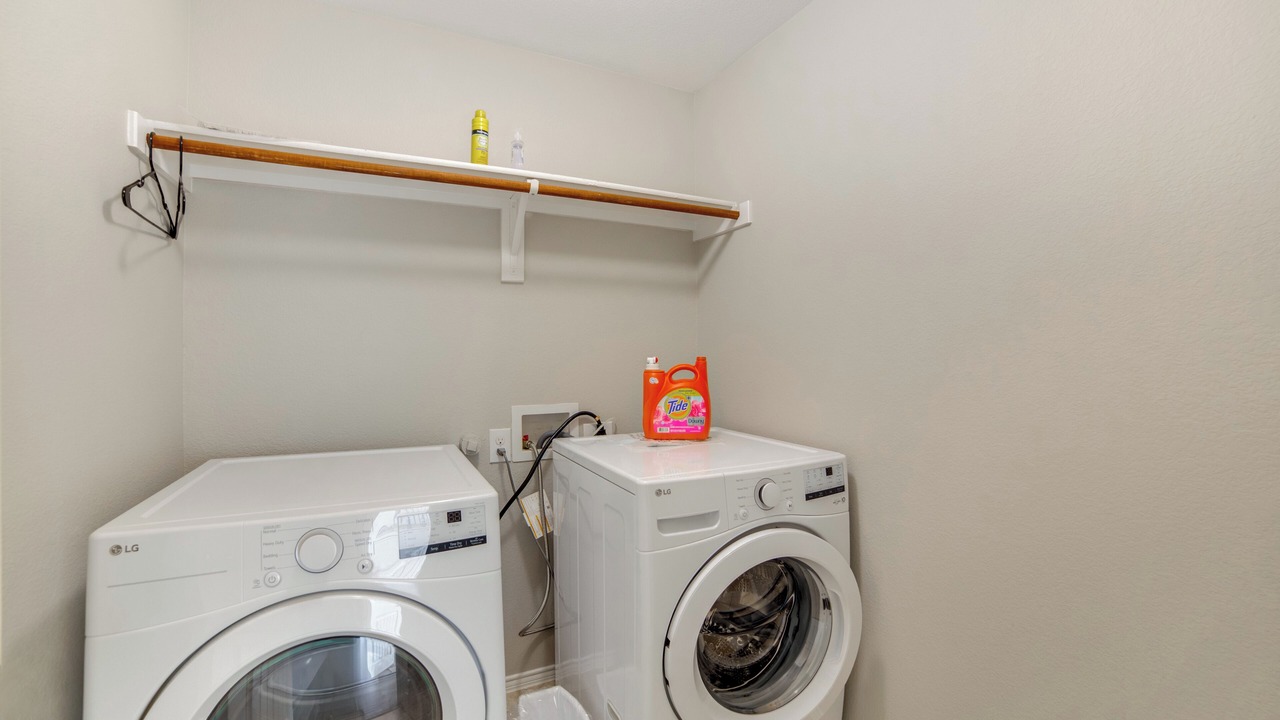 Photo of Bedroom in Seagoville