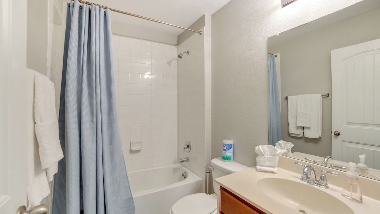 Photo of Bathroom in Seagoville