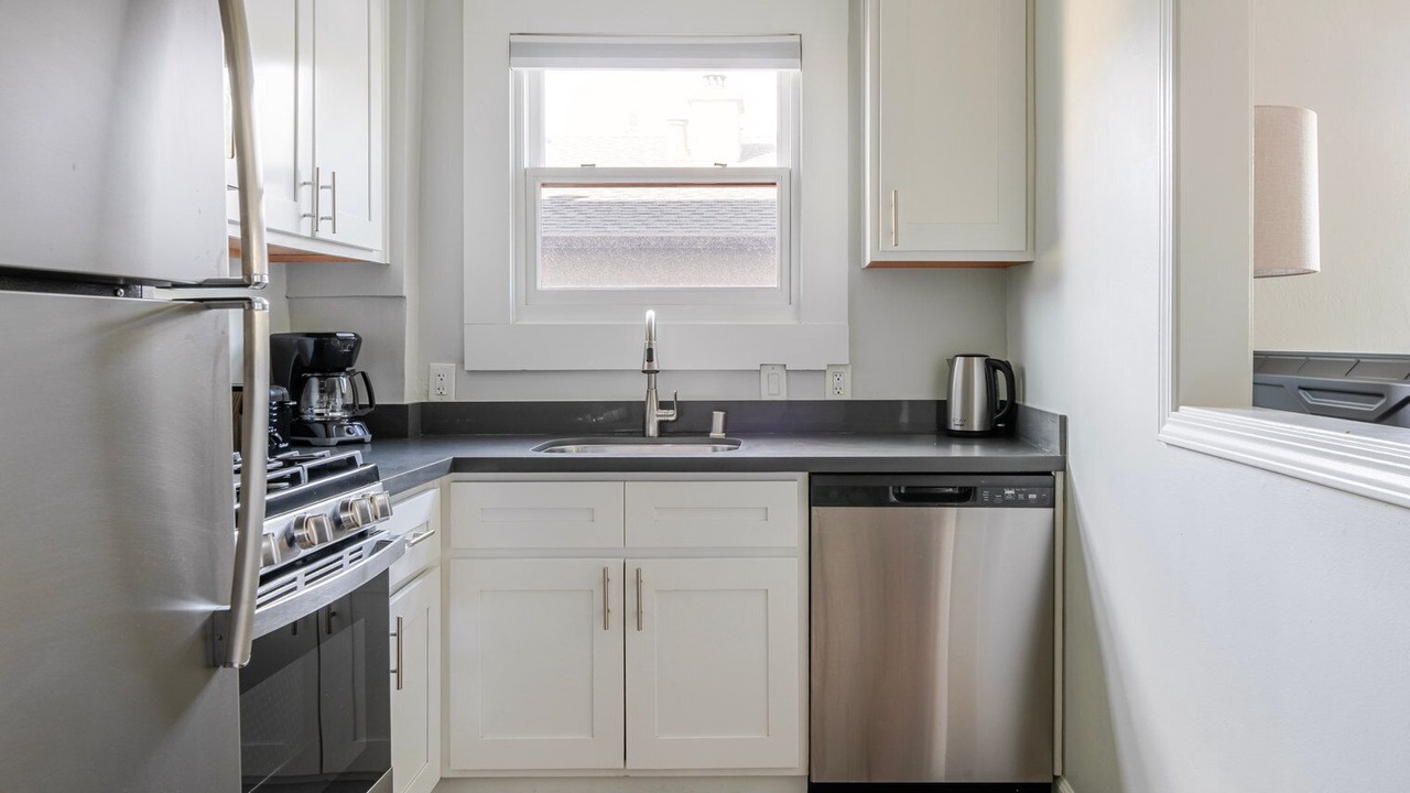 Photo of Kitchen in Downtown North