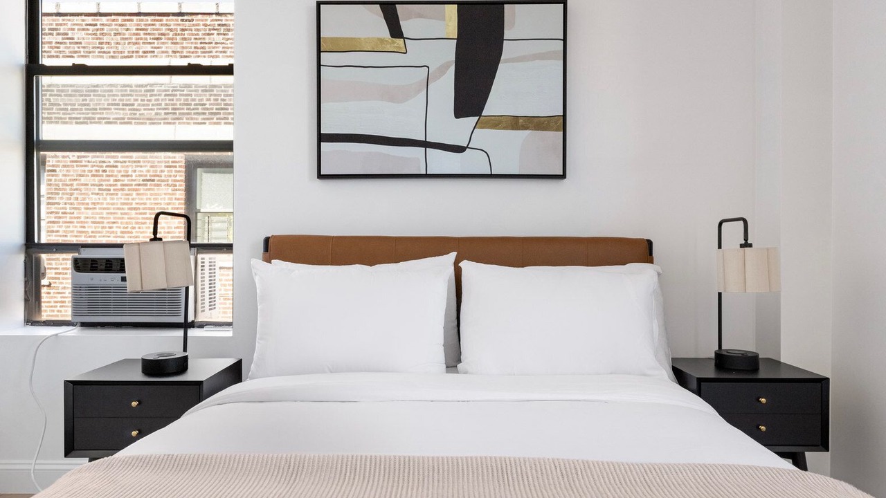 Photo of Bedroom in Bloomingdale