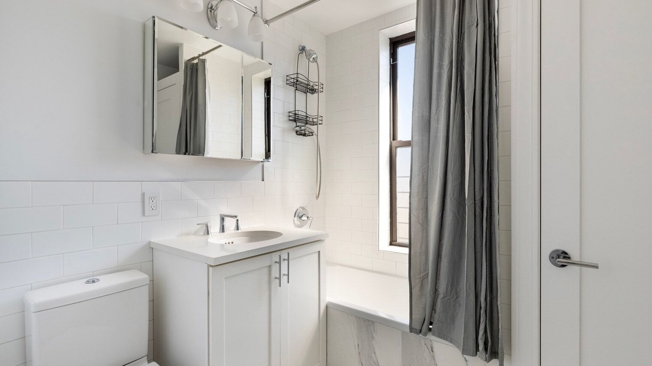 Photo of Bathroom in Bloomingdale