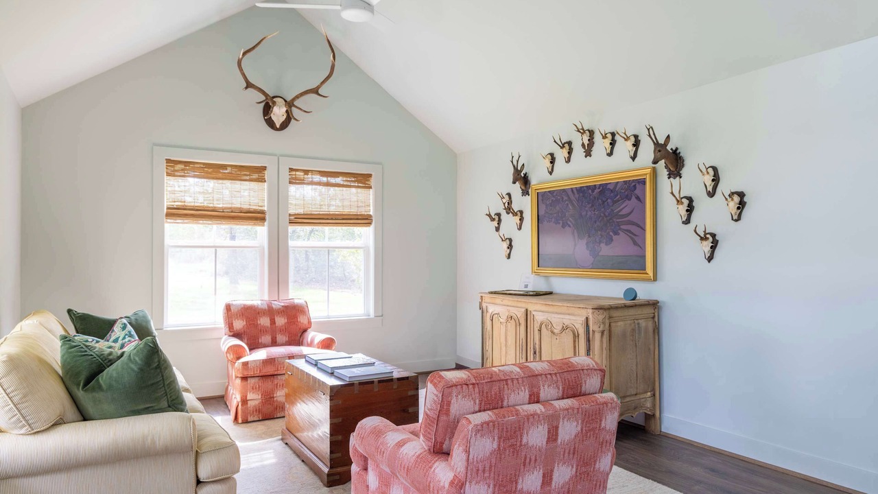 Photo of Livingroom in Round Top