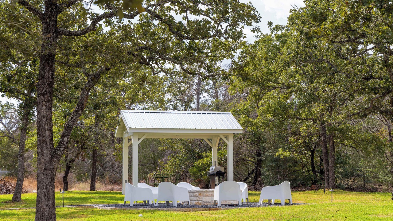 Photo of Outdoor in Round Top