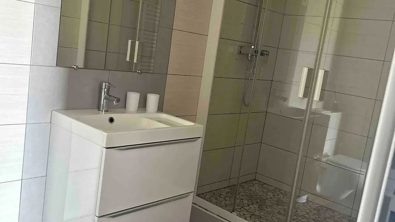 Photo of Bathroom in Sancheville