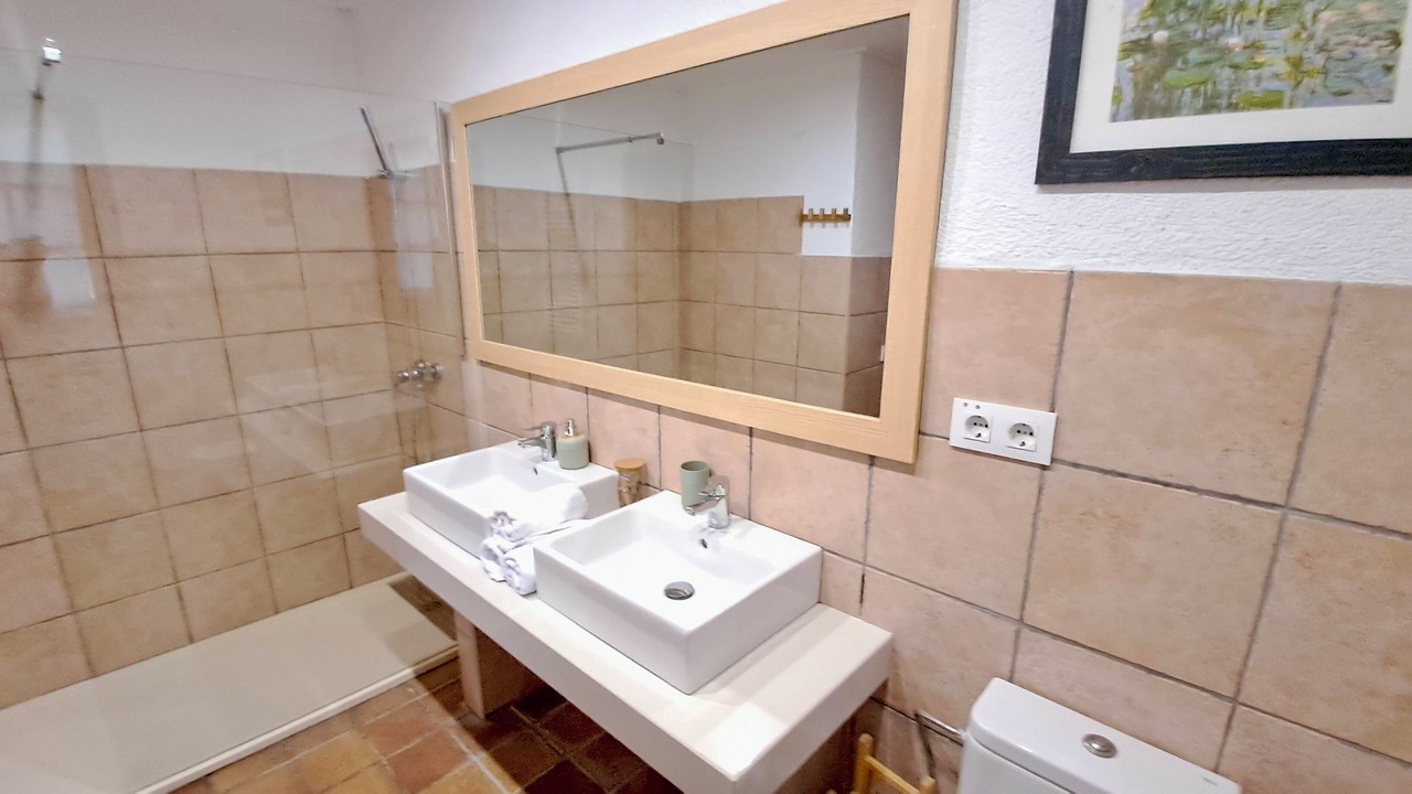 Photo of Bathroom in Gualba