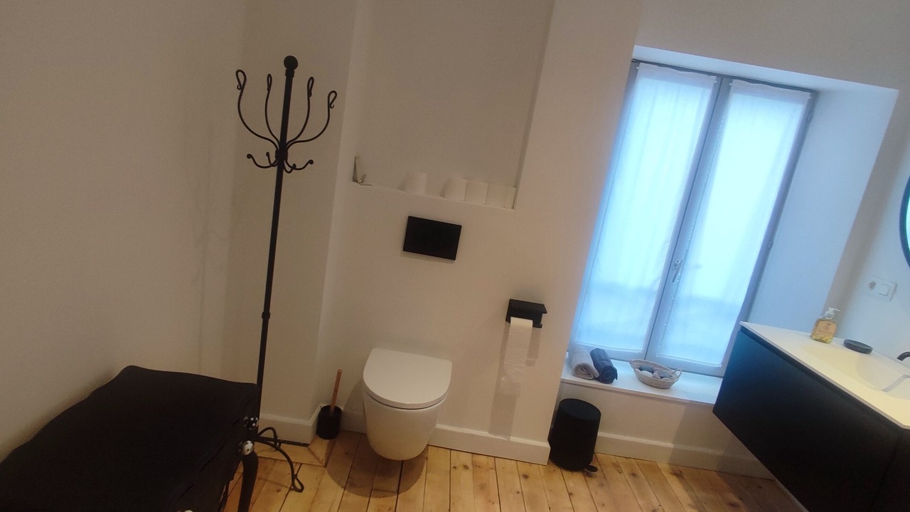 Photo of Bathroom in Revin