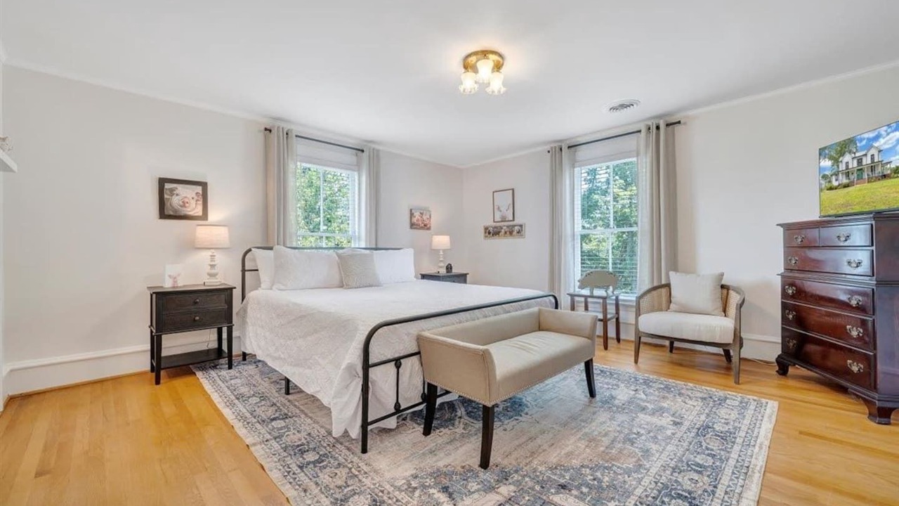 Photo of Bedroom in Blairs