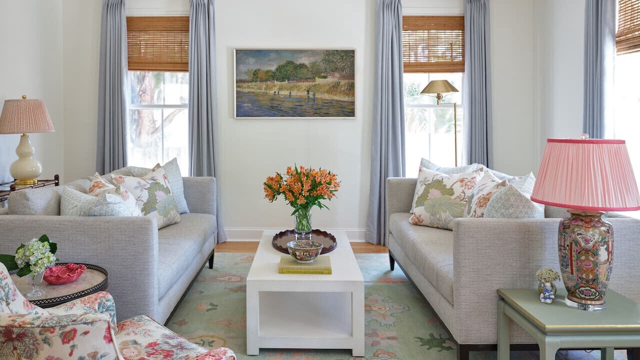 Photo of Livingroom in Northwest Quadrant