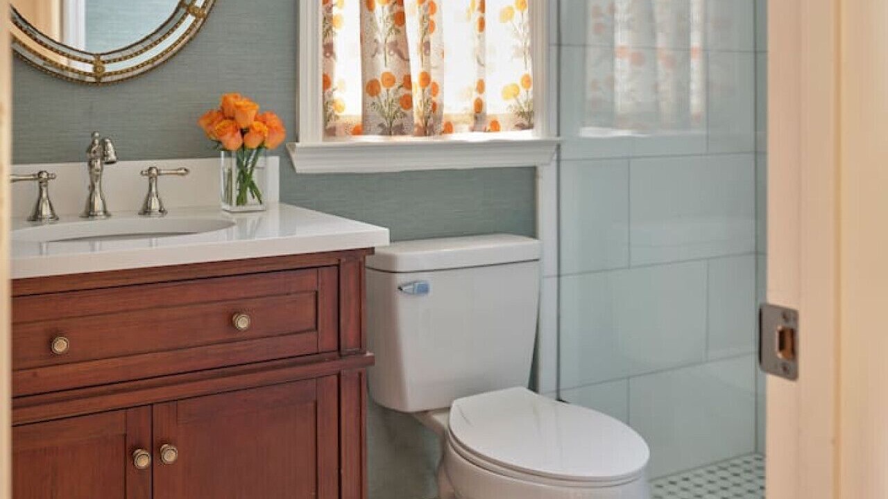 Photo of Bathroom in Northwest Quadrant
