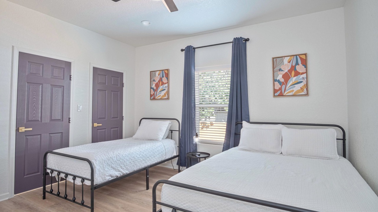 Photo of Bedroom in Arena District