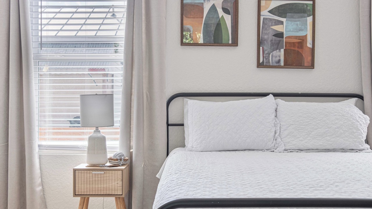 Photo of Bedroom in Arena District
