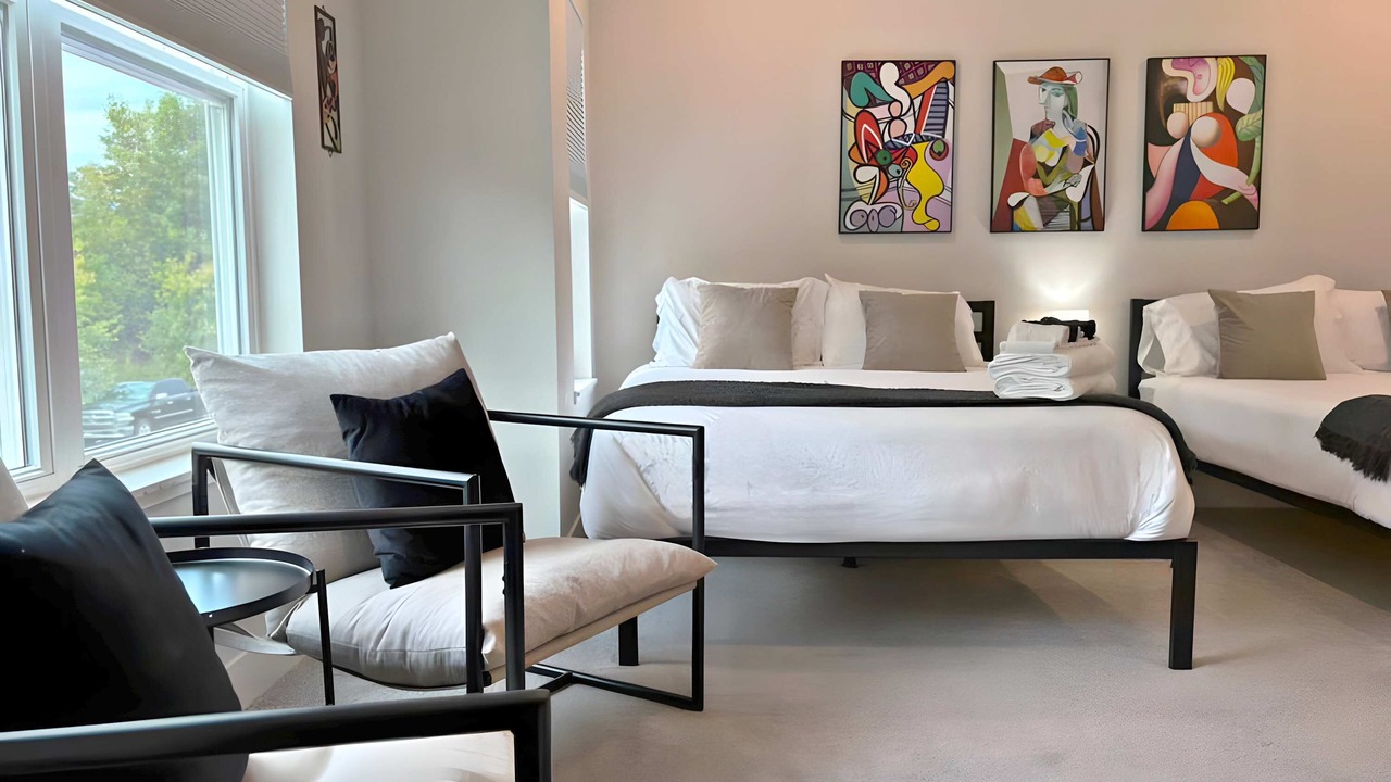 Photo of Bedroom in Warrenville
