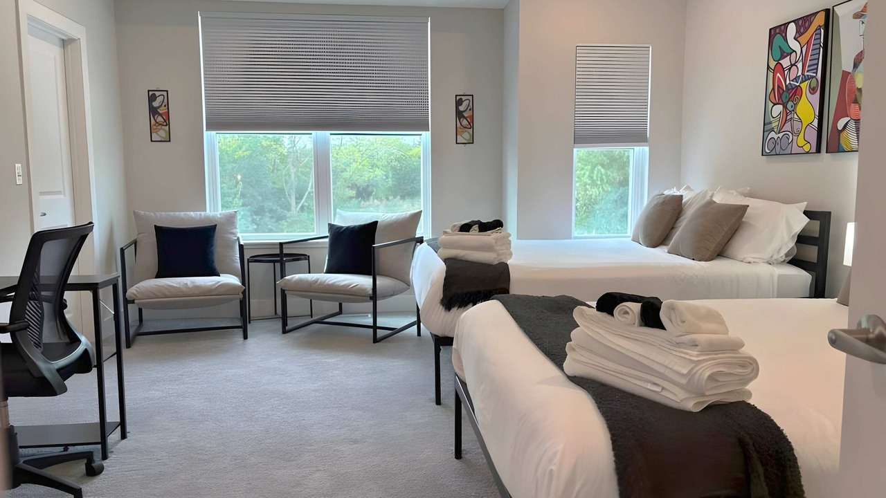 Photo of Bedroom in Warrenville