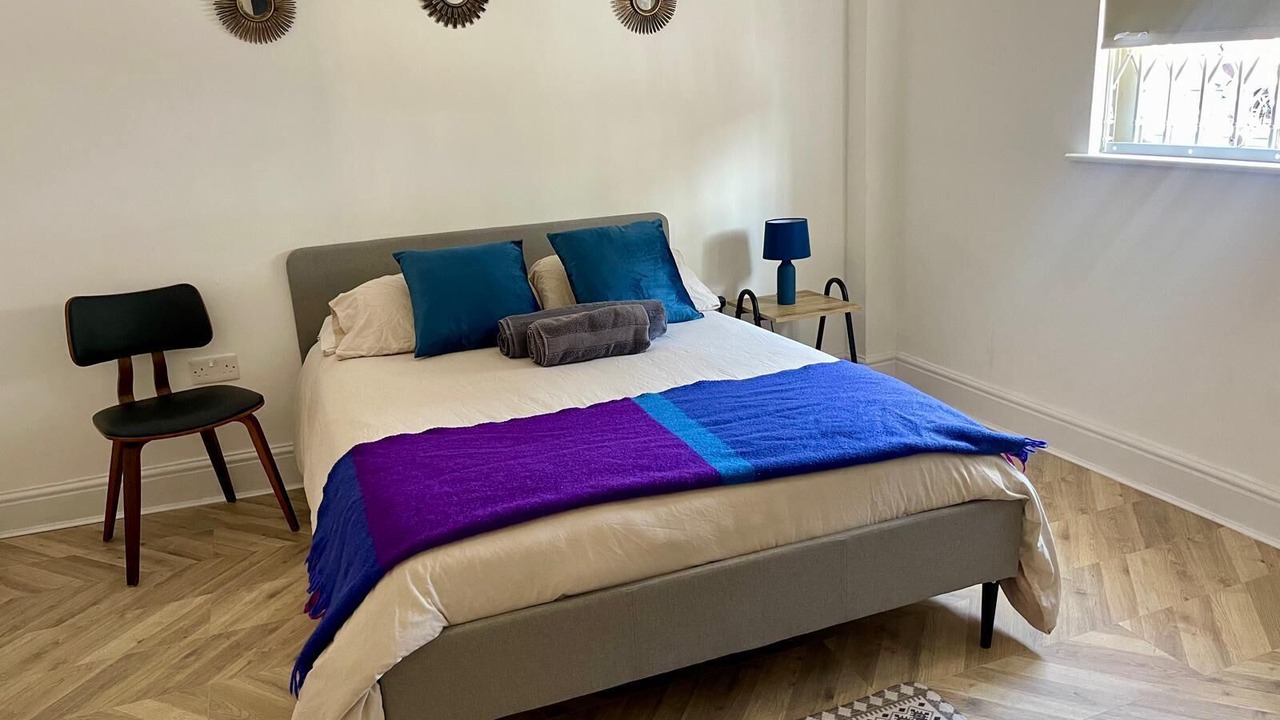 Photo of Others in Hackney Downs