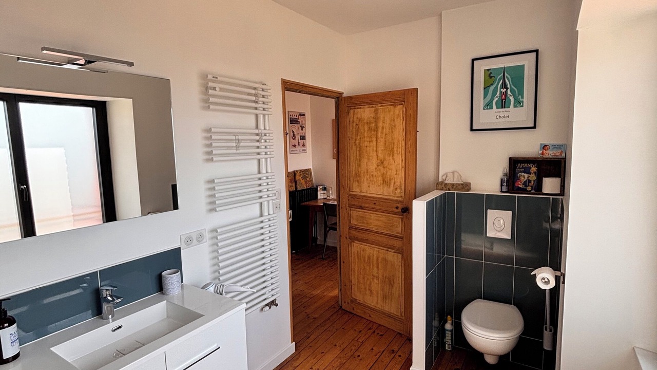 Photo of Bathroom in Cholet