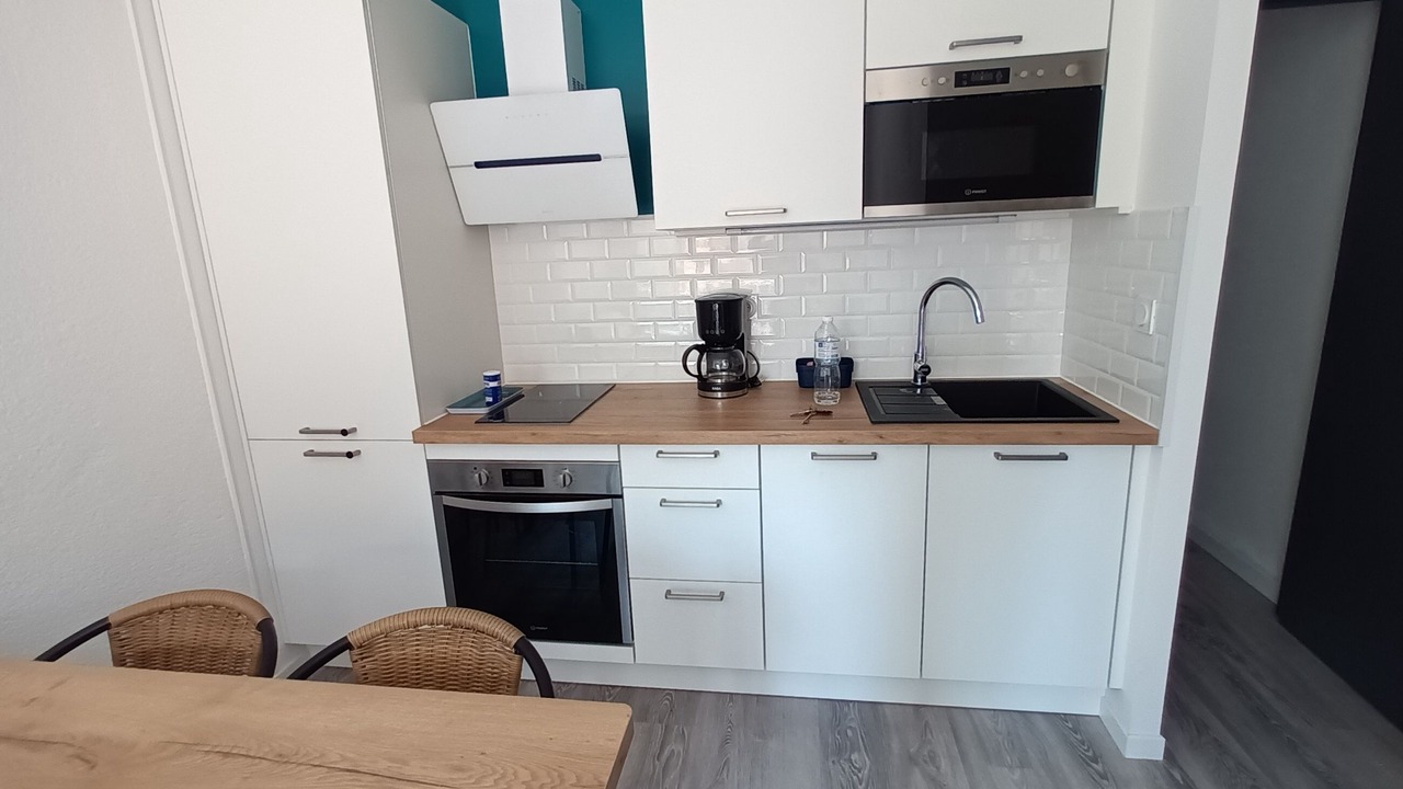 Photo of Kitchen in La Jetee