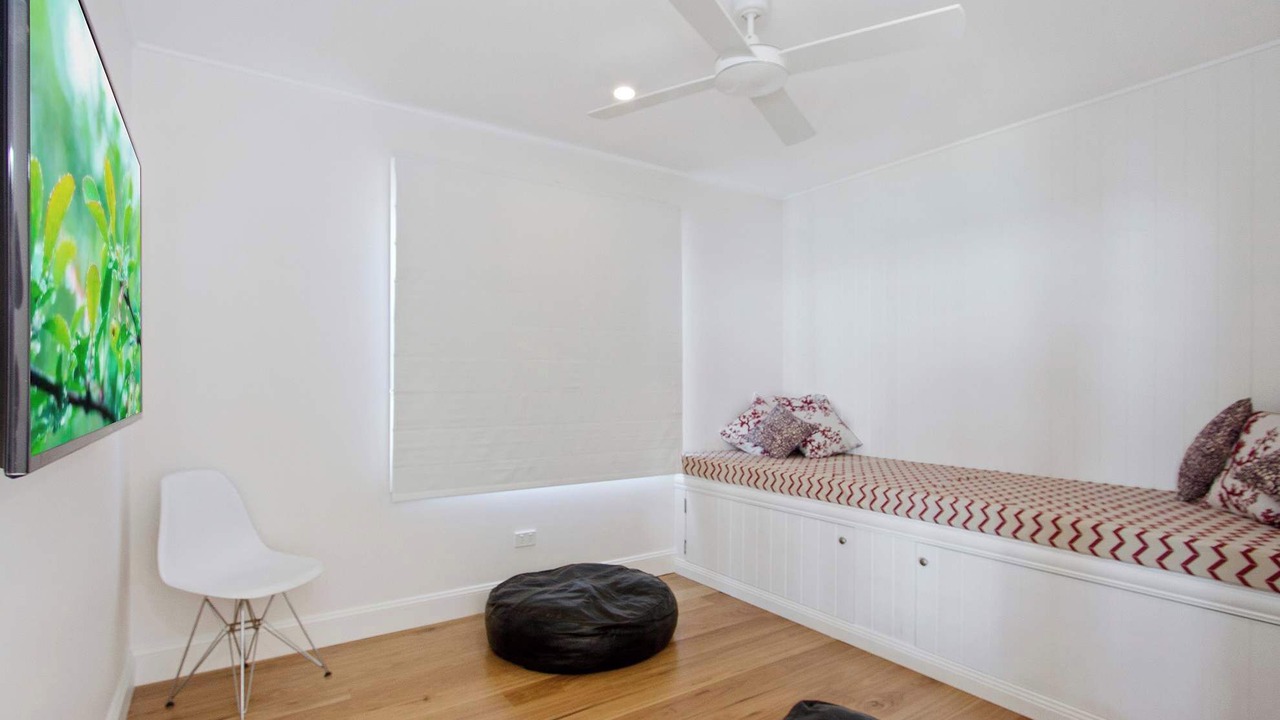 Photo of Others in Manyana