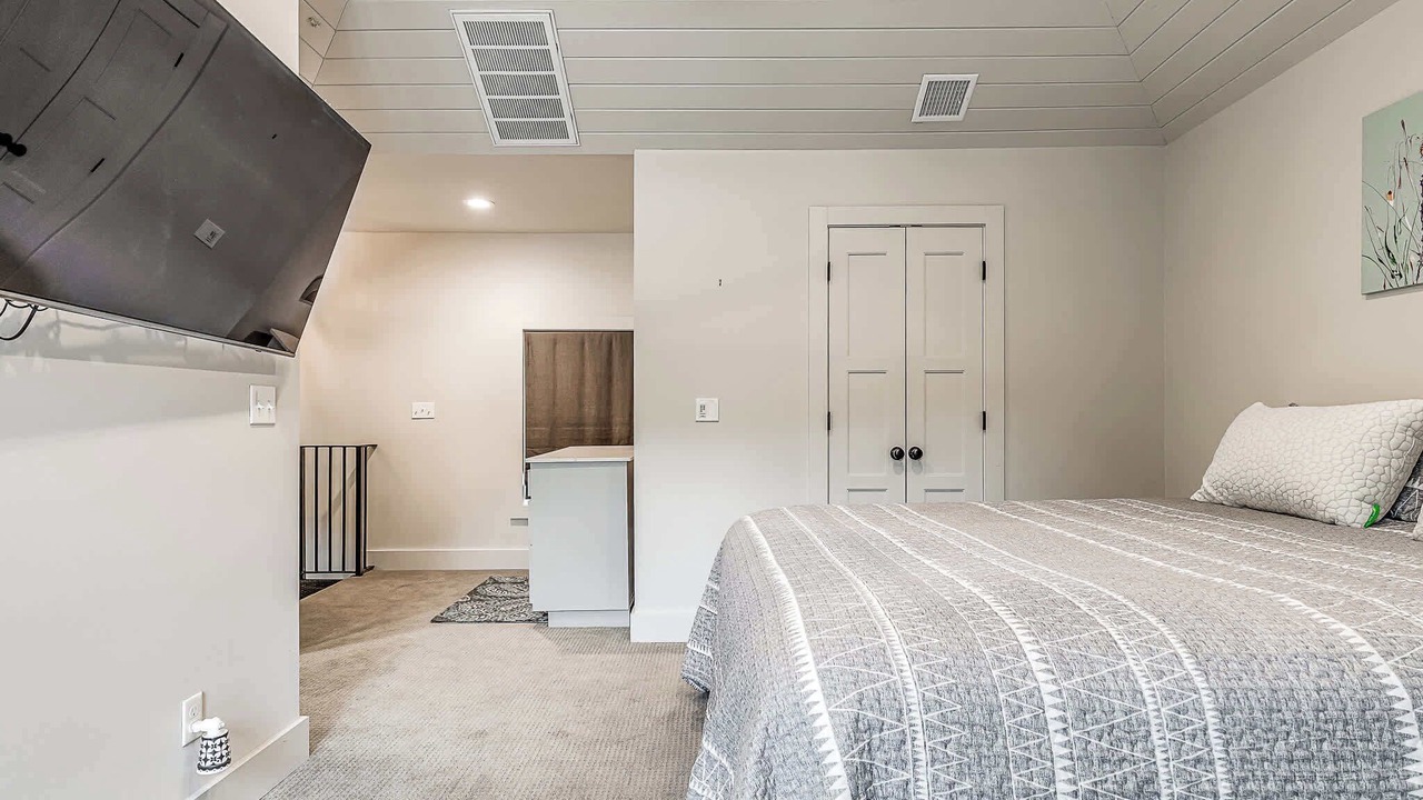Photo of Bedroom in Tulsa