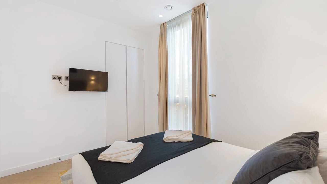 Photo of Bedroom in Dudden Hill