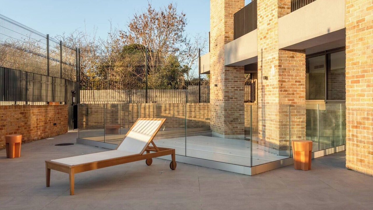 Photo of Patio Balcony in Dudden Hill