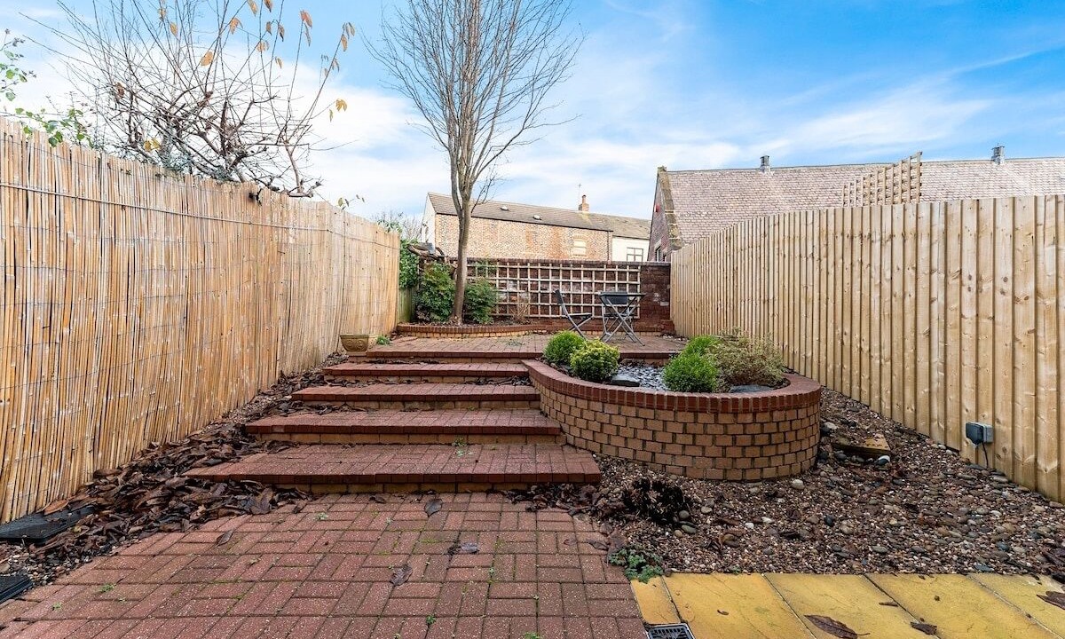 Photo of Patio Balcony in Alverthorpe
