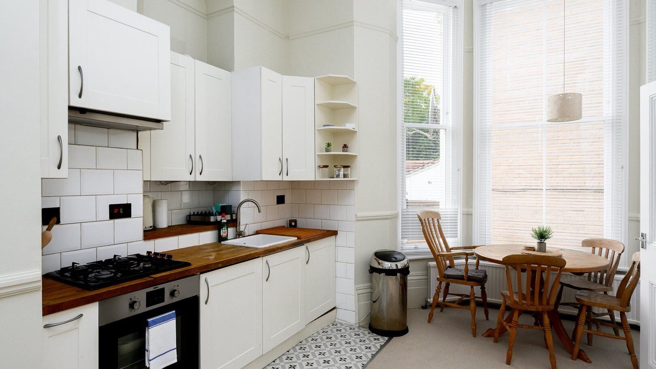 Photo of Kitchen in Chiswick Riverside