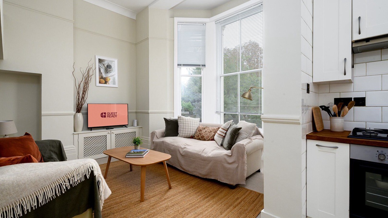 Photo of Livingroom in Chiswick Riverside