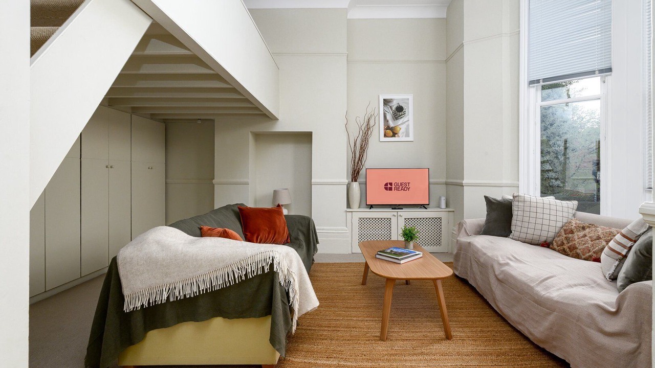 Photo of Livingroom in Chiswick Riverside