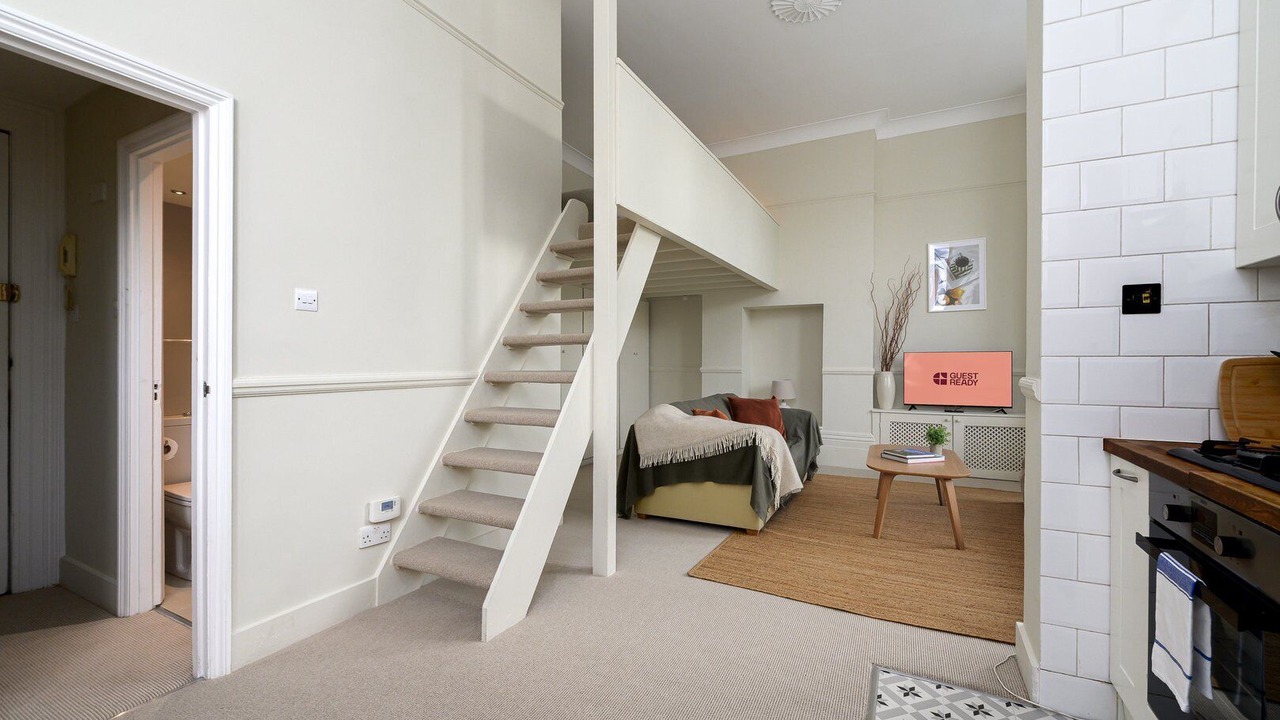 Photo of Bedroom in Chiswick Riverside