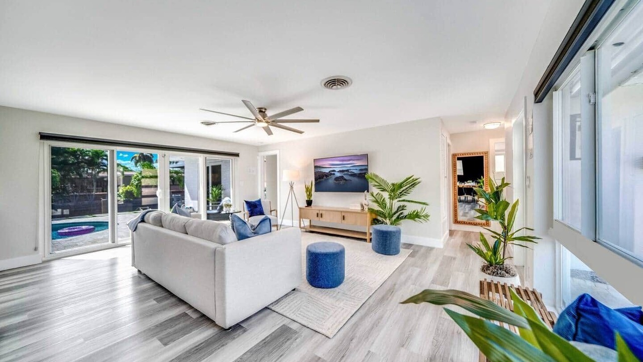 Photo of Livingroom in Garden Isles