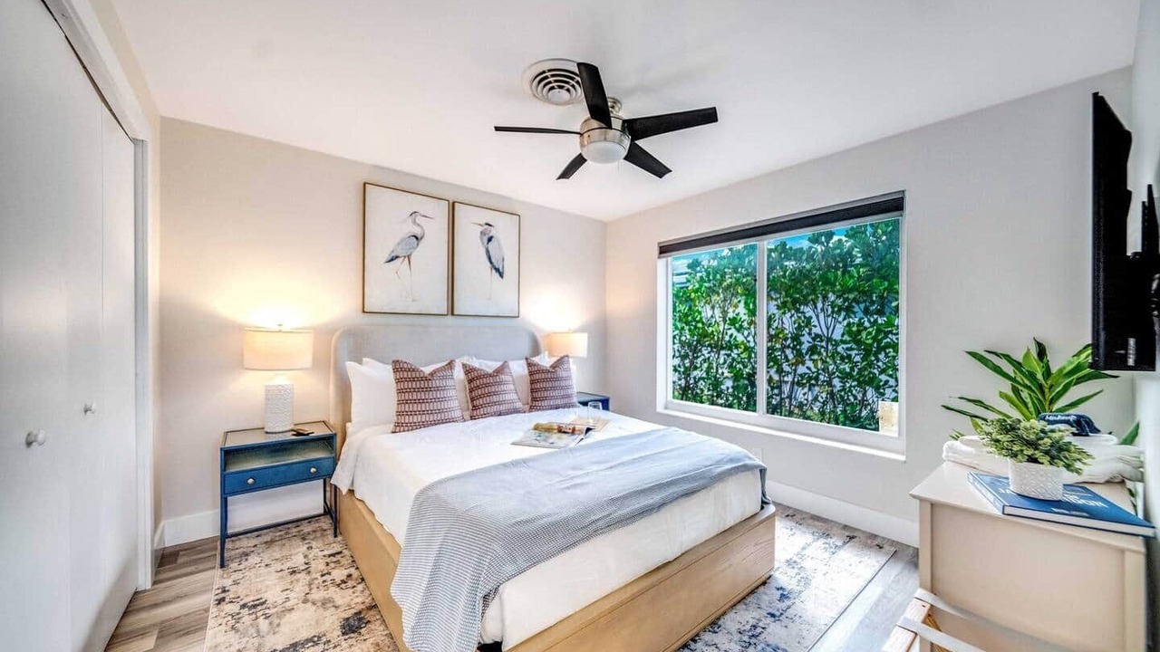 Photo of Bedroom in Garden Isles