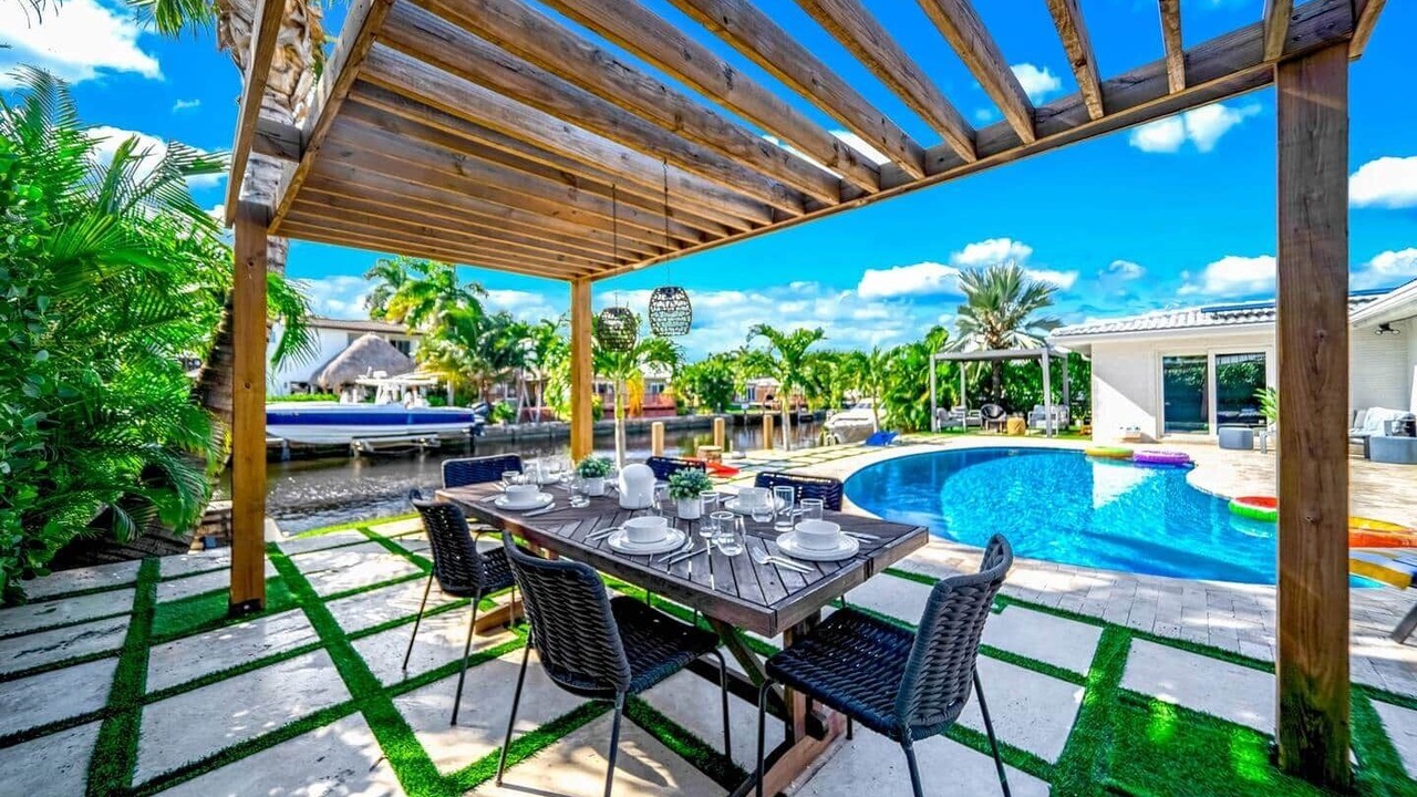 Photo of Outdoor in Garden Isles