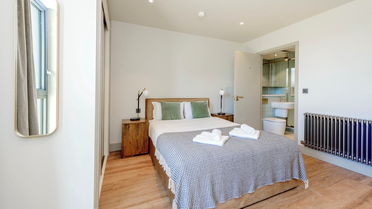 Photo of Bedroom in Tottenham Hale