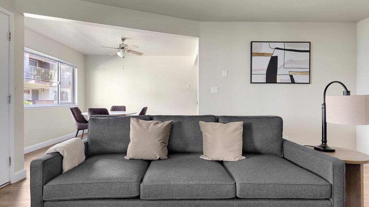 Photo of Livingroom in Mountain View