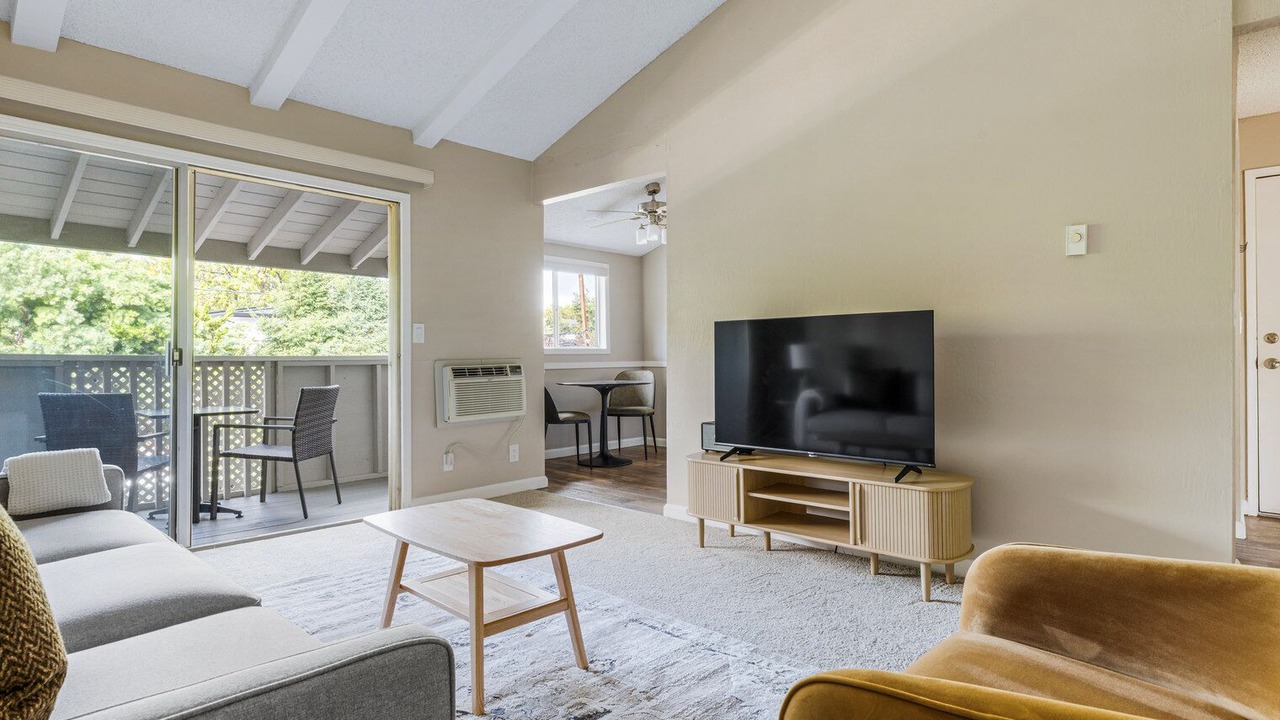 Photo of Livingroom in West San Jose