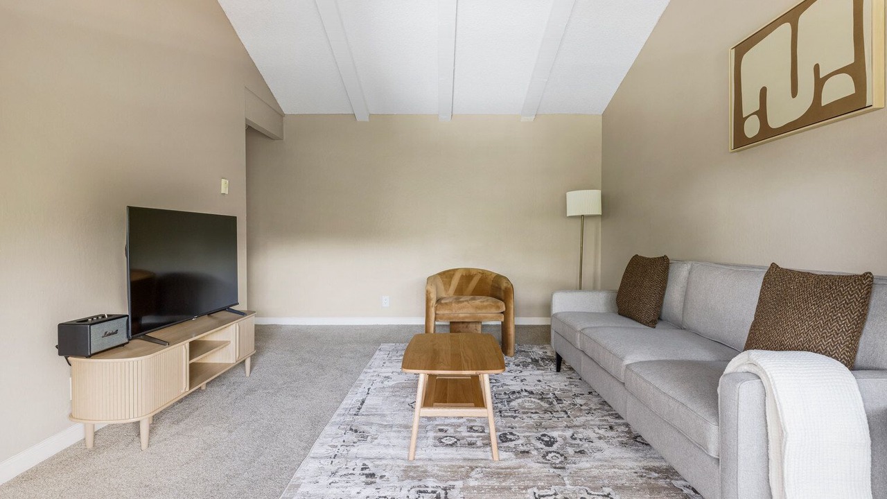 Photo of Livingroom in West San Jose