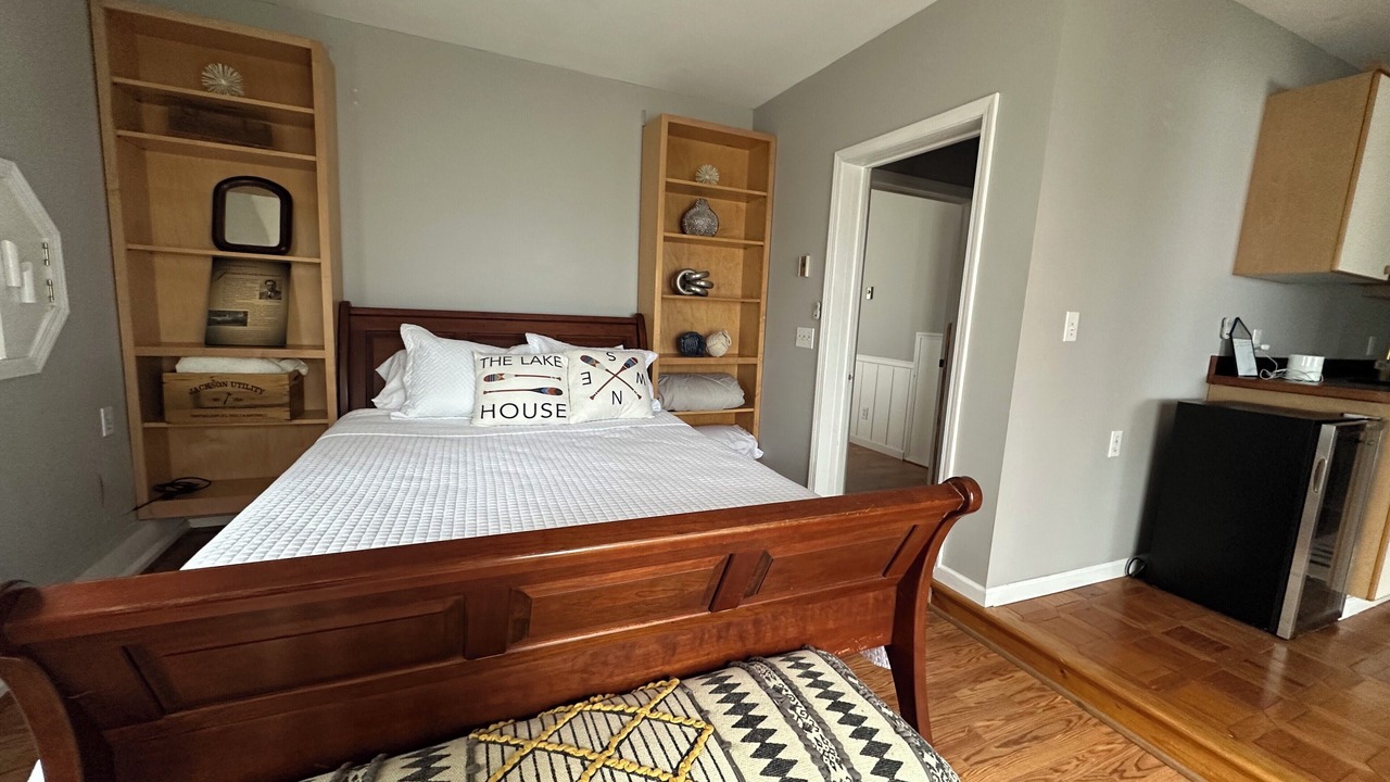 Photo of Bedroom in Blossvale