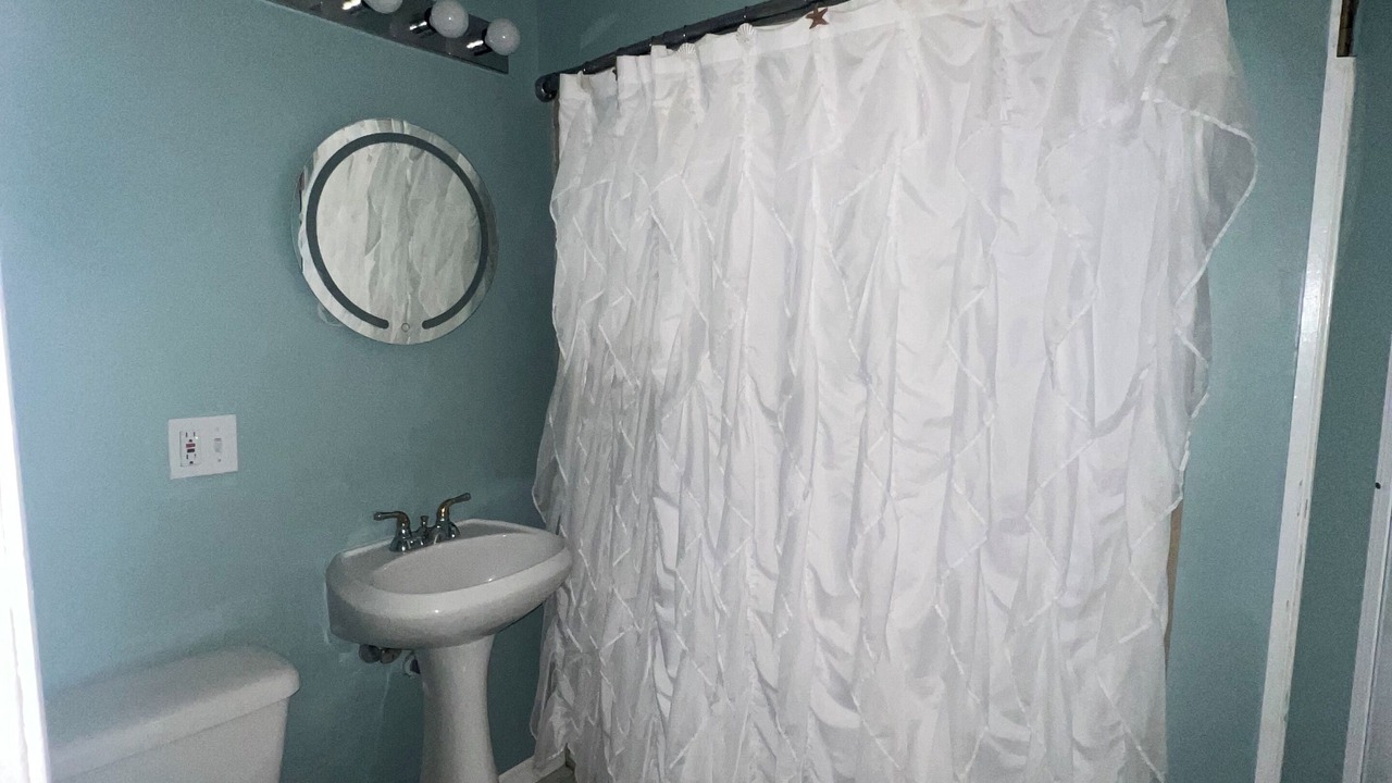 Photo of Bathroom in Blossvale