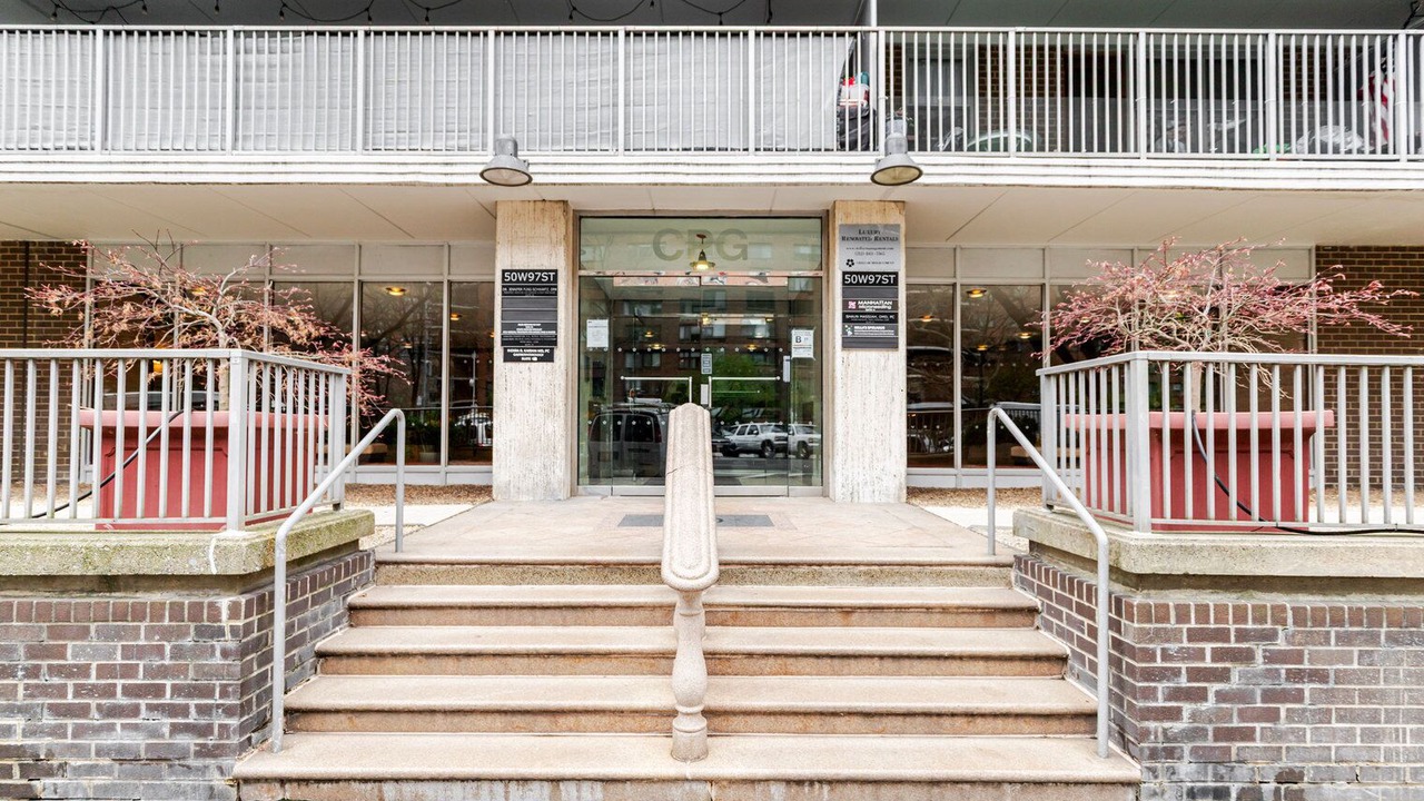 Photo of Outdoor in Manhattan Valley