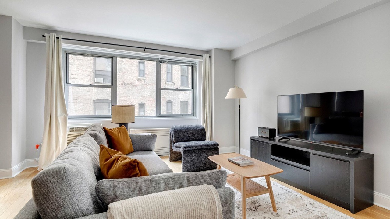 Photo of Livingroom in Manhattan Valley