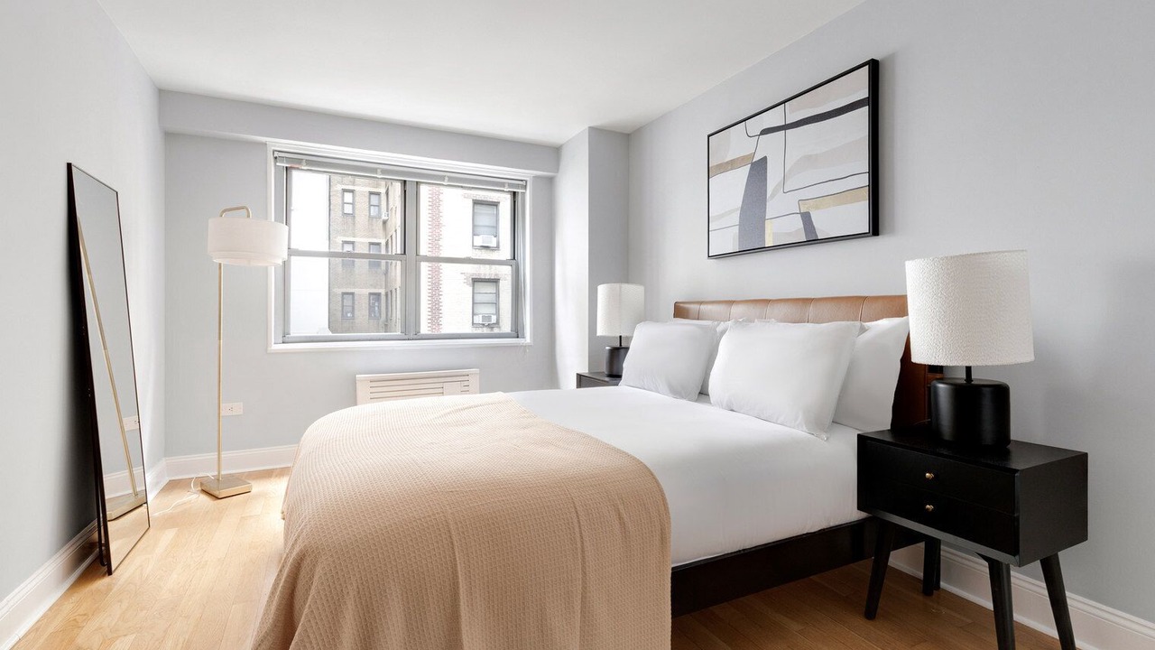 Photo of Bedroom in Manhattan Valley