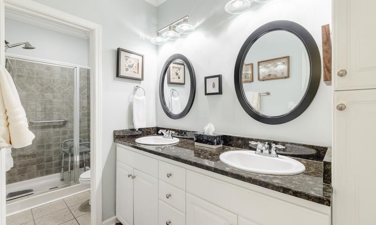 Photo of Bathroom in Easley