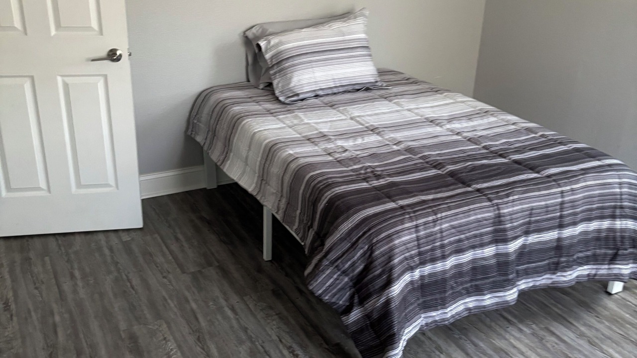 Photo of Bedroom in Whitney