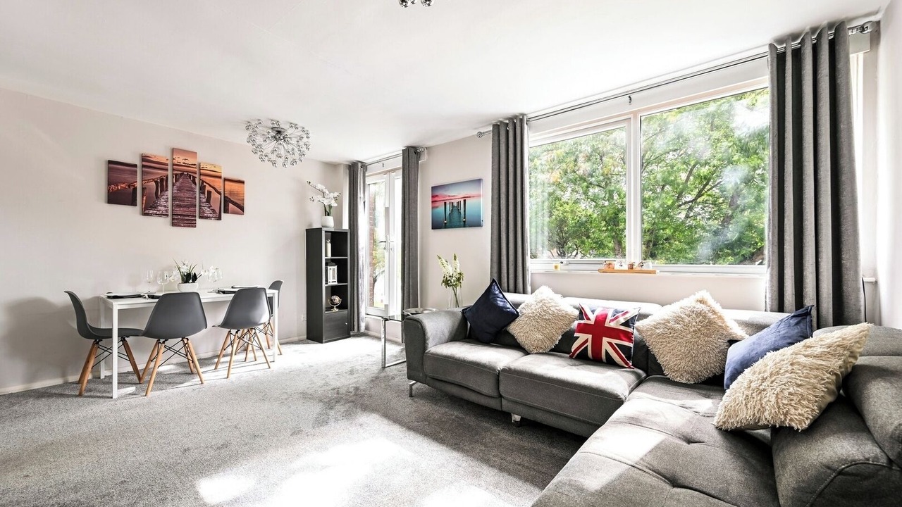 Photo of Livingroom in Epping