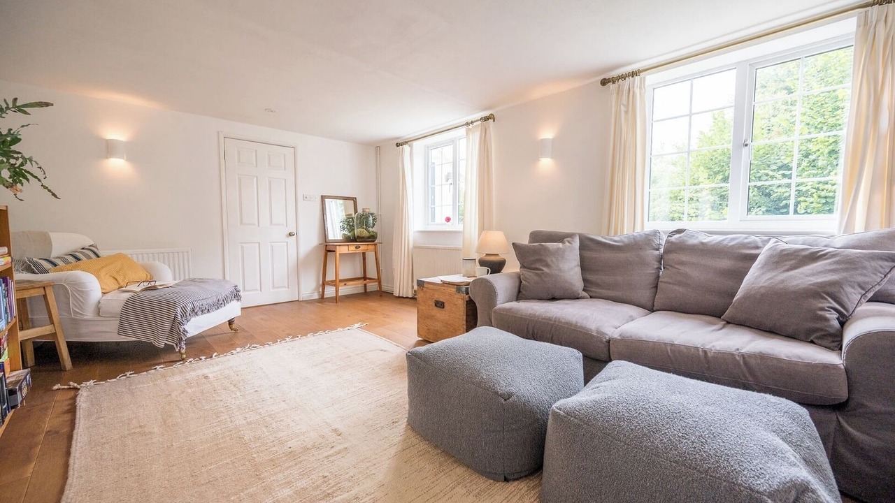 Photo of Livingroom in Monk Soham