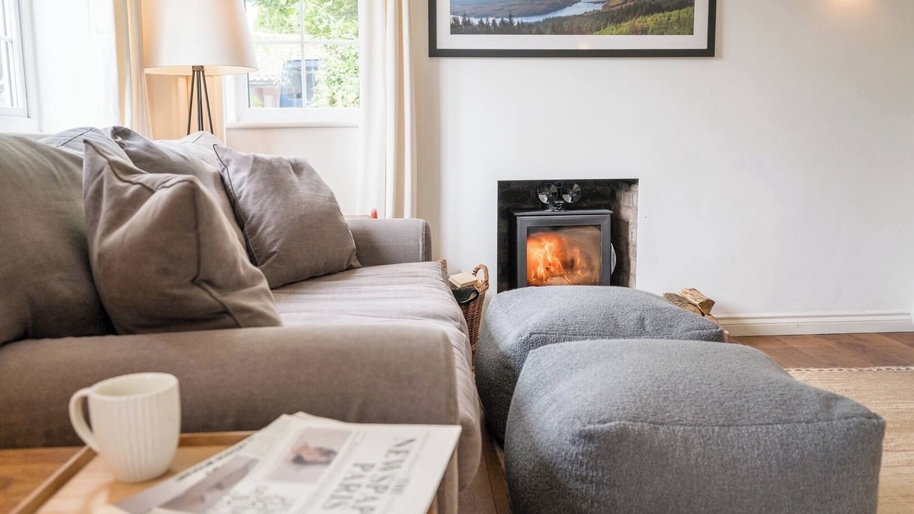 Photo of Livingroom in Monk Soham