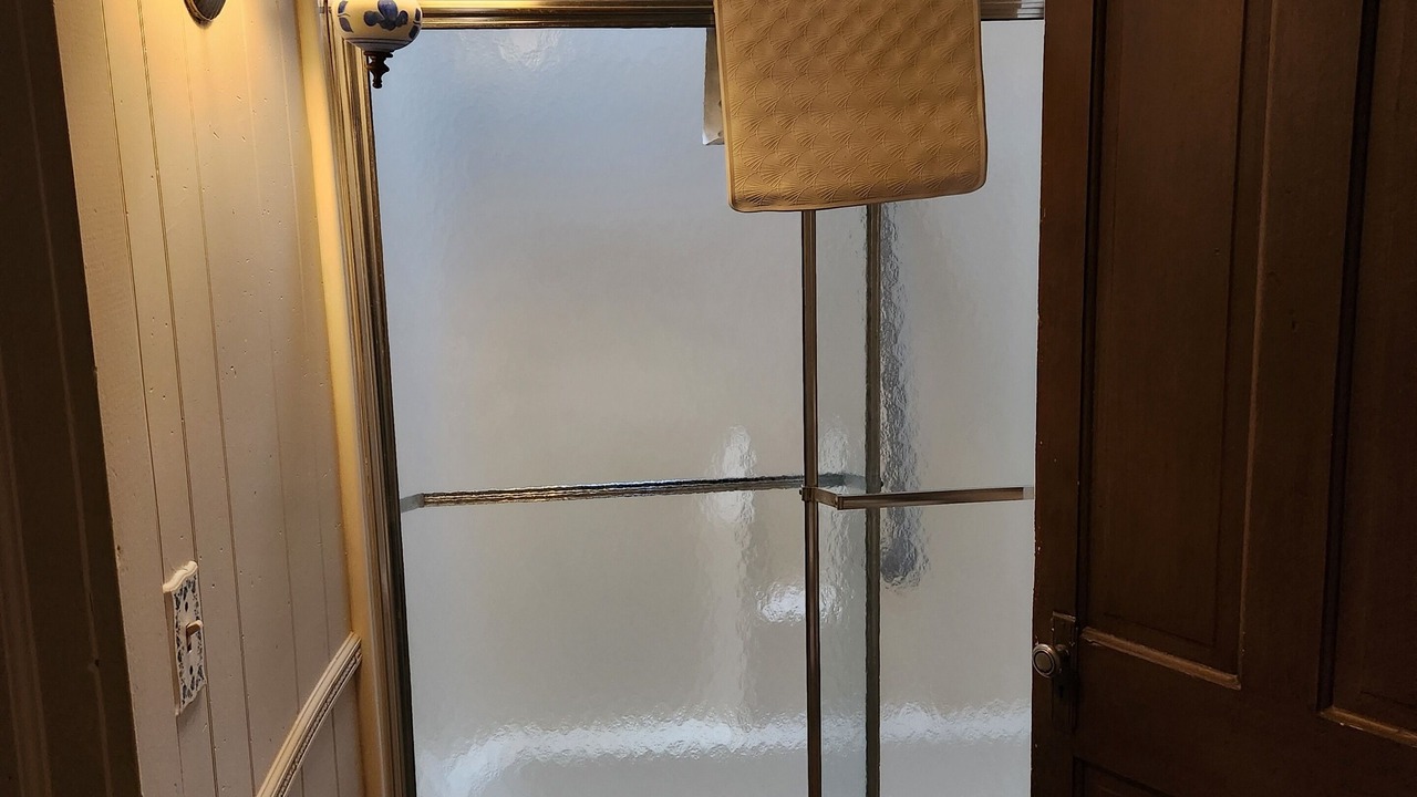 Photo of Bathroom in Hennessey