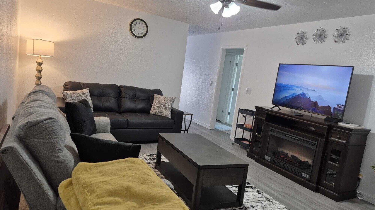 Photo of Livingroom in Tulsa